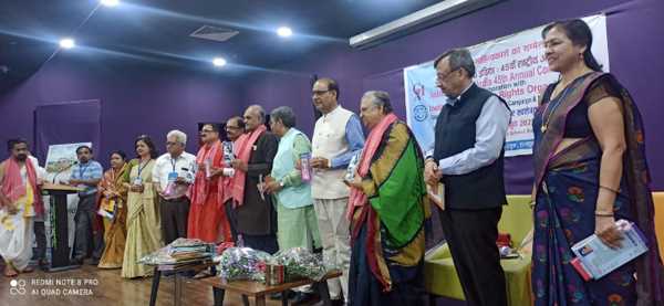 कलम ने दिलाई देश को आजादी